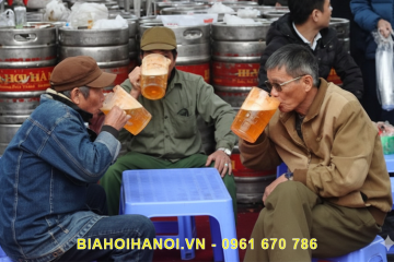 BIA HƠI HÀ NỘI - HƯƠNG VỊ THỦ ĐÔ LAN TỎA TẠI TP. HCM VÀ XU HƯỚNG ĂN UỐNG MỚI